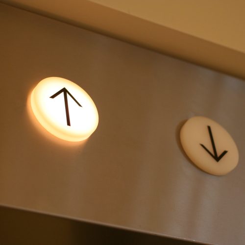 elevator-arrow