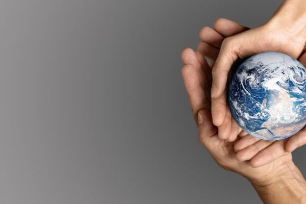 people-holding-earth-their-hands-1